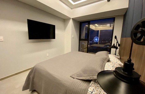 Angelopolis Apartment | Modern Apartment with Jacuzzi Near Estrella de Puebla