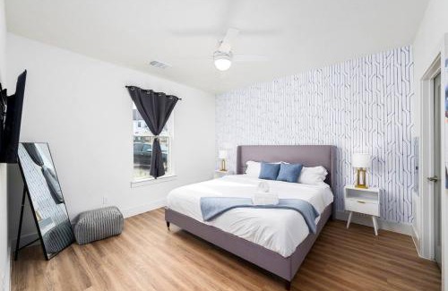 Pflugerville Apartment | Exclusive 1BR Luxe Haven in Ideal Spot