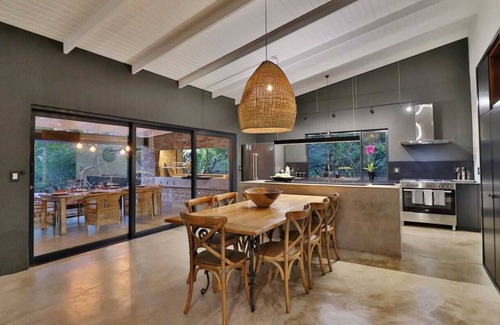 Marloth Park Villa | Family-Friendly 3-Bedroom Home Next to Kruger Park