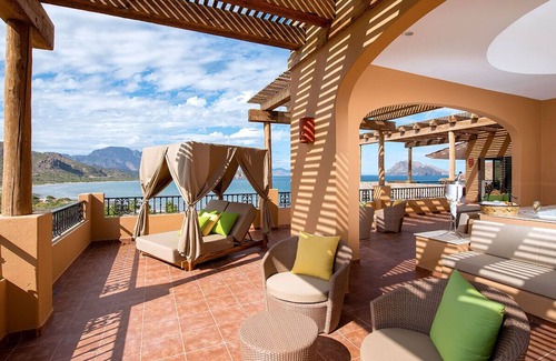 Loreto Apartment | Exclusive 4-Bedroom Penthouse in Loreto – Golf & Oceanfront Luxury