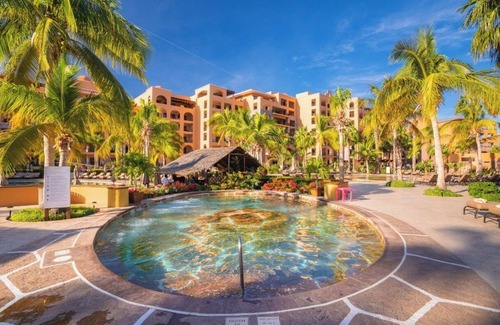 Loreto Apartment | Exclusive 4-Bedroom Penthouse in Loreto – Golf & Oceanfront Luxury