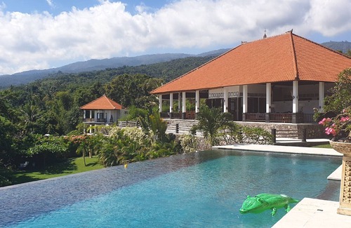Kayu Putih Villa | Exclusive 5-Star Villa with Breathtaking Ocean Views