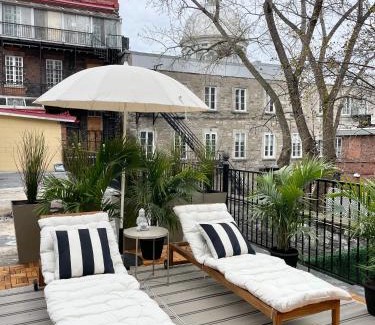 Ville-Marie House | Elegant 6-Bed Residence in Historic Old Montreal
