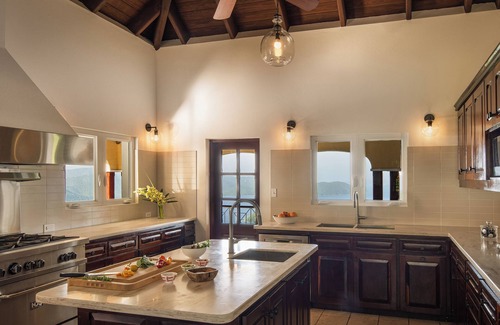 Belmont Villa | Hilltop Villa with Breathtaking 300-Degree Ocean Views