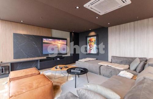 Asuncion Hotel | Exclusive Penthouse Retreat with Pool in Herrera
