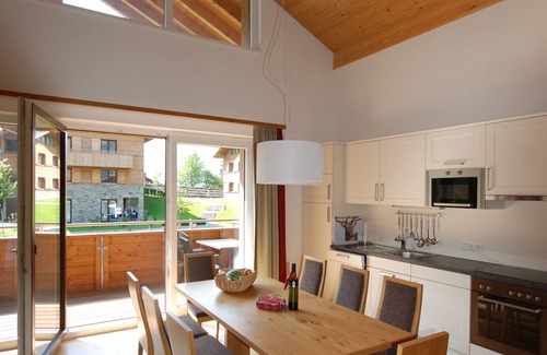 Matrei in Osttirol Apartment | Exclusive Apartment in Matreis with Pool & Breakfast for Groups