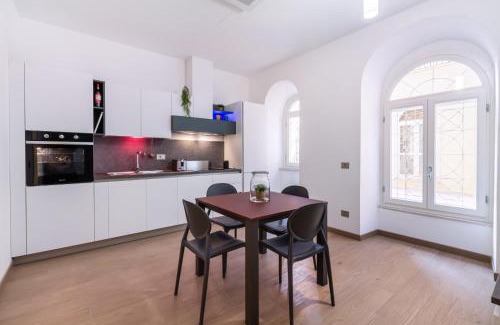 Monti Apartment | Prime Apartment in Central Rome - Family & Pet Friendly