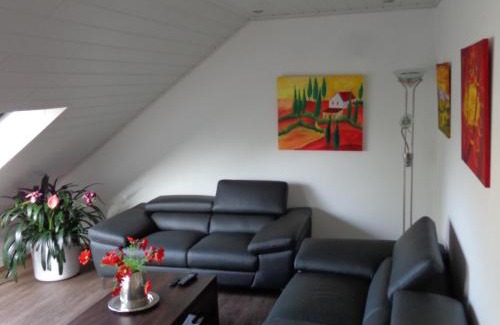 Rees Apartment | Top-Rated Exclusive Apartment - Rees with Spa & Restaurant