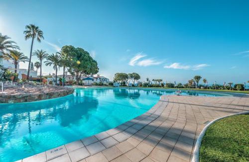 Nerja Apartment | Exclusive Nerja Apartment with Largest Pool & Ocean Views