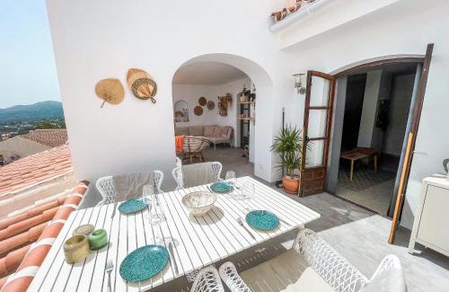Nerja Apartment | Exclusive Nerja Apartment with Largest Pool & Ocean Views