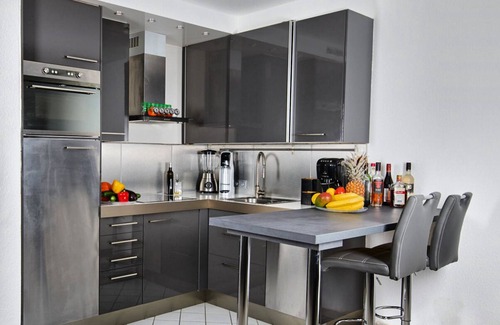 Gablenberg Apartment | Stylish Apartments in Stuttgart - Gablenberg with Spa & Kitchen