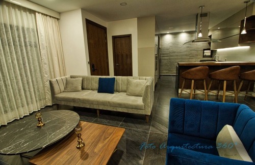 Zapopan Apartment | Stylish Modern Apartments with Pool in Av. Guadeloupe GDL