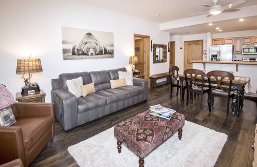 Edwards Condo | Prime Arrowhead Village Condo Near Ski Lift with Hot Tub