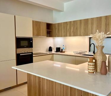 Belle Mare Apartment | Seaside Beachfront Apartment with Private Pool & Ocean Views