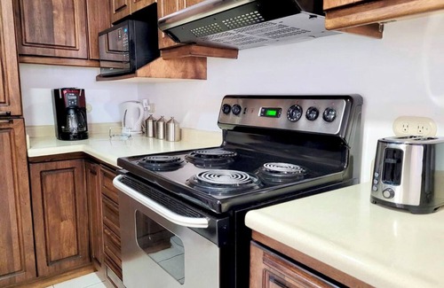 Escazu Apartment | Exclusive apartment with pool near Avenida Escazu, Starbucks, hospital, etc.