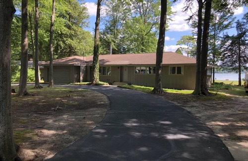 Grawn House | Discover Duck Lake Peninsula: Family-Friendly Retreat