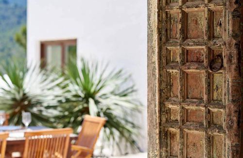 Sant Josep de sa Talaia Villa | Elegant Villa with Ocean View, Pool & Minutes to Beach