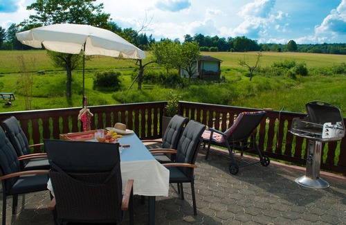 Bernshausen Apartment | Family-Friendly Retreat: Exclusive Apartment on Rothaarsteig