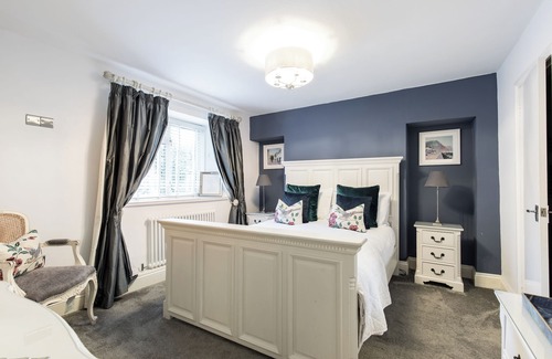 Sidmouth Hotel | Exclusive 17-Bedroom Hotel Near Beach with Pool & Spa