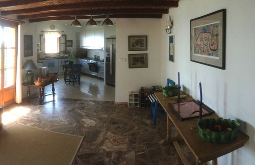 Paros House | Exclusive Villa with Pool and Ocean View - Guest Rated 10/10