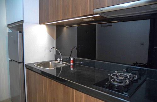Pancoran Apartment | Cozy L'Avenue Apartment: Family-Friendly Stay with Kitchen