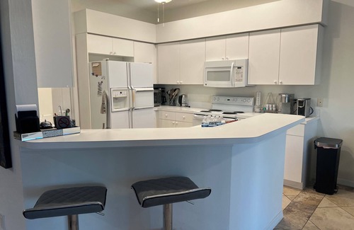 Falcons Glen House | Premier Lely Resort House with Private Pool & Ocean Views