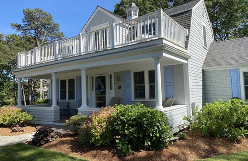 Osterville House | Discover Little Neck Island: Oceanfront Family Retreat