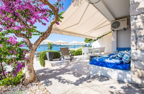 Seget Donji Apartment | Idyllic Beachfront Escape with New Pool at Ap. "IVAN"