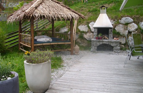 Annaberg im Lammertal House | Enchanting Log Cabin Ski Lodge with Spa & Hot Tub Access
