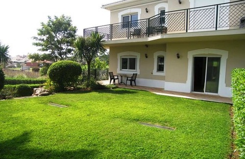 Atalaia Apartment | Exclusive Apartment with Garden and Oceanfront Amenities