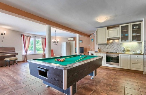 Stinjan Villa | Exclusive Villa for 16 with Pool & Views of Brijuni Islands