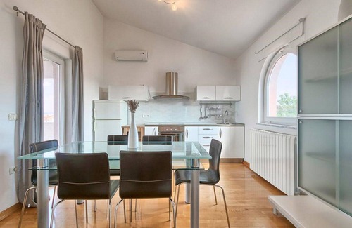 Stinjan Villa | Exclusive Villa for 16 with Pool & Views of Brijuni Islands