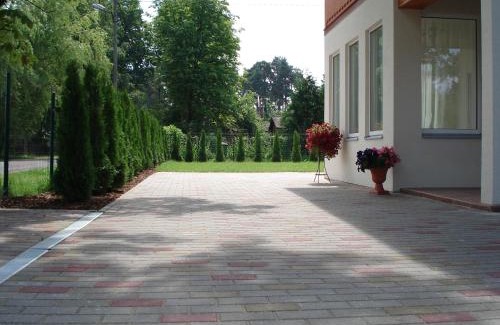 Jurmala Villa | Elegant Mansion Jurmala with Oceanfront Views & Breakfast