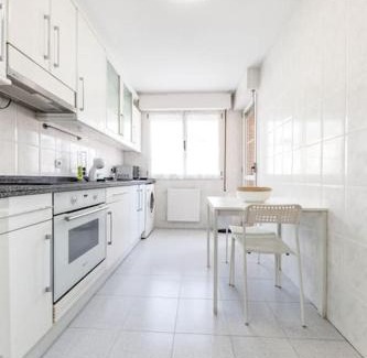 Distrito Llano Apartment | Modern Flat in Gijón: Pet & Child Friendly Stay
