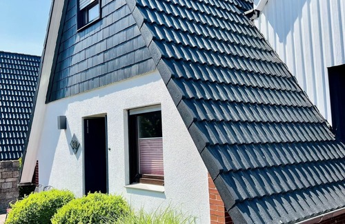 Harlesiel House | Exclusive North Sea Retreat with Oceanfront View for 4