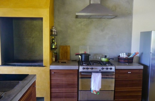 Marau Villa | Ocean View EcoVila with Spa and Breakfast Included
