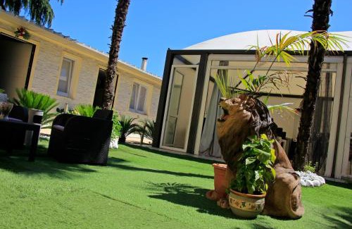 Rho Bed & Breakfast | Exclusive Passion: Pet-Friendly Oceanfront Escape Awaiting You
