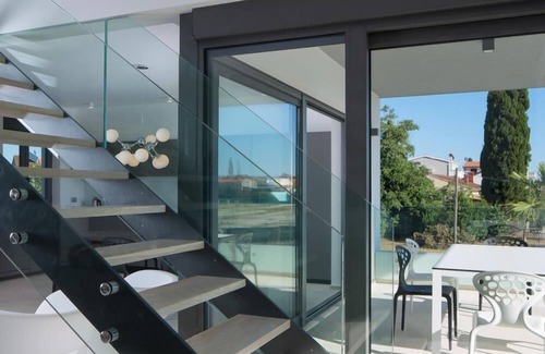 Fazana Apartment | Exclusive Penthouse with Jacuzzi and Ocean View Awaits