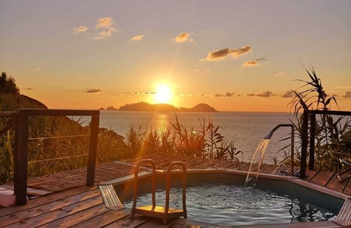 Le Forna Villa | Exclusive Villa with Pool and Garden, Oceanfront Views