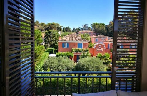 Saint-Tropez Apartment | Elegant Resort Apartments with Pool and Spa Amenities