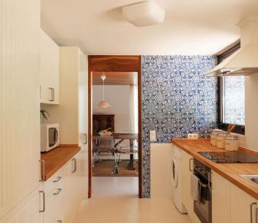 Sao Pedro de Tomar Villa | Exclusive Retreat in Serra Tomar