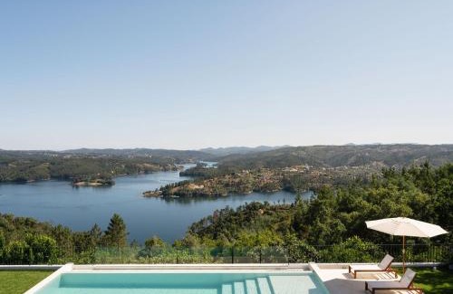Sao Pedro de Tomar Villa | Exclusive Retreat in Serra Tomar