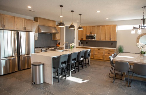 Moab South Valley House | Exclusive Retreats Desert Vista: 6 Bedroom Pool Suites