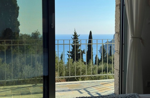 Lakones House | Exclusive stone villa with infinity pool & incomparable sea views