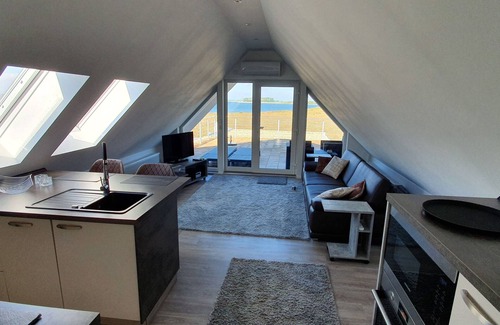 Garz/Rugen Apartment | Exclusive Top-Floor Apartment with Ocean View & Roof Terrace