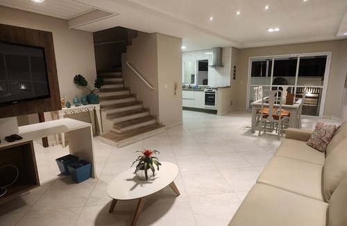 Vila Julia House | Exclusive Triplex House with Hot Tub and Sea Views