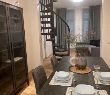 Quartier des Quais - Kaaienwijk Apartment | Spacious Two-Level Apartment with Private Terrace in Brussels