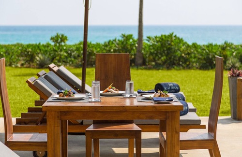 Dickwella Villa | Exclusive Beachfront Villa with Private Pool Awaits You