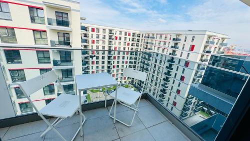 Militari Apartment | Exclusive View Studio