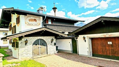Fieberbrunn House | Discover Exclusive Villa Tirol: Pet Friendly & Family Ready